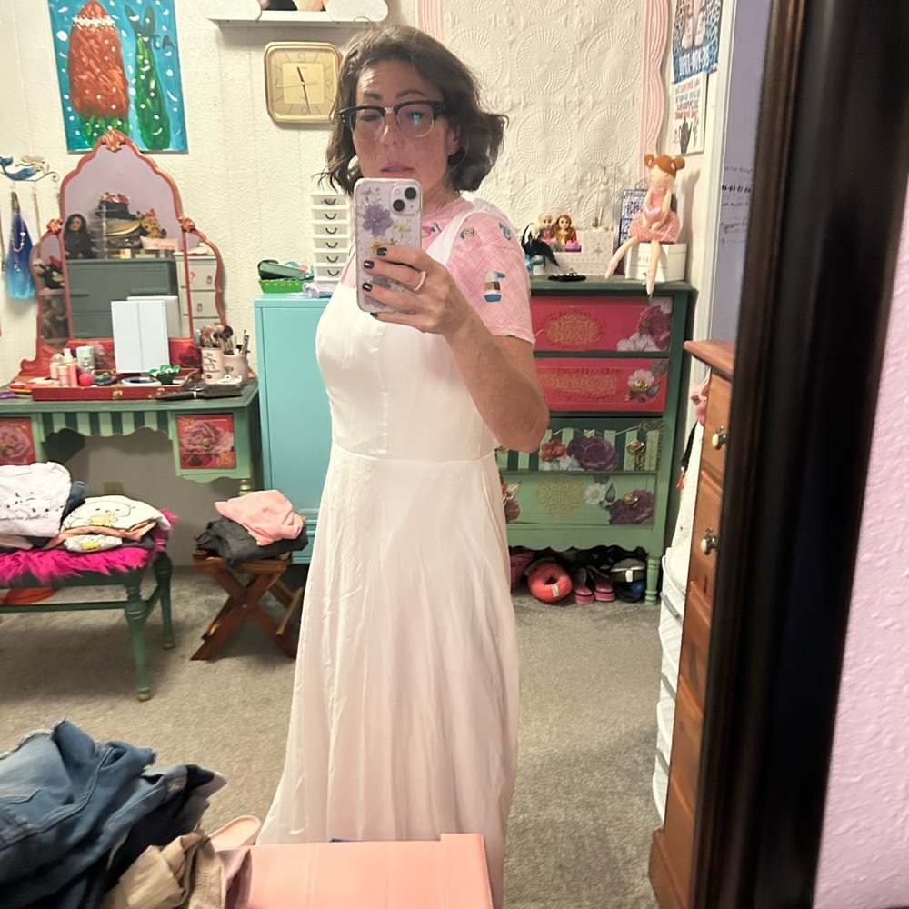 Elegant white bridal or homecoming dress